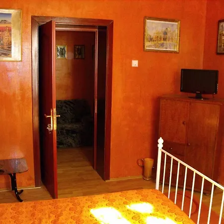 Guest house La Toscana Rustica 3*